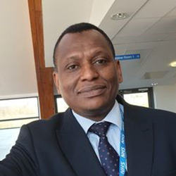 Dr Abayomi Salawu